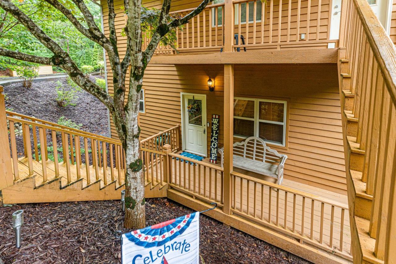 Condo With Stunning Mountain And 6Th Green Views Near Harrahs Cherokee Bryson City Whittier Экстерьер фото